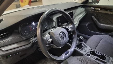 Skoda Octavia photo-10